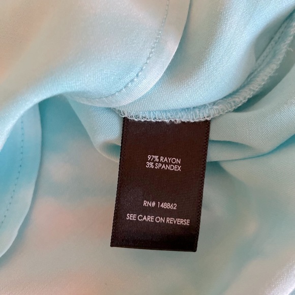 Torrid Soft Short Sleeve Cloud Top - Size 00 (M) - Picture 13 of 13